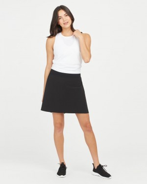 Falda Corta Spanx The Get Moving, 17" Mujer Negras | DN4365179