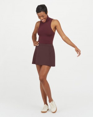 Falda Corta Spanx The Get Moving Plisado, 14" Mujer Burdeos | GP1573604