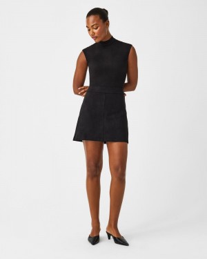 Falda Spanx Faux Gamuza Mini Skirt, 16.5" Mujer Negras | DN0385921