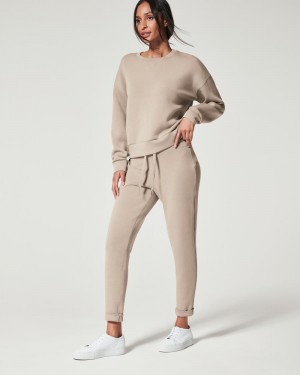 Pantalon Spanx AirEssentials Tapered Mujer Beige | FA3264915