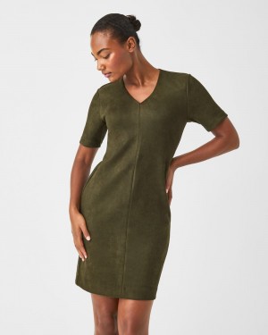 Vestido Spanx Faux Gamuza Column Mujer Verde | HC3496512