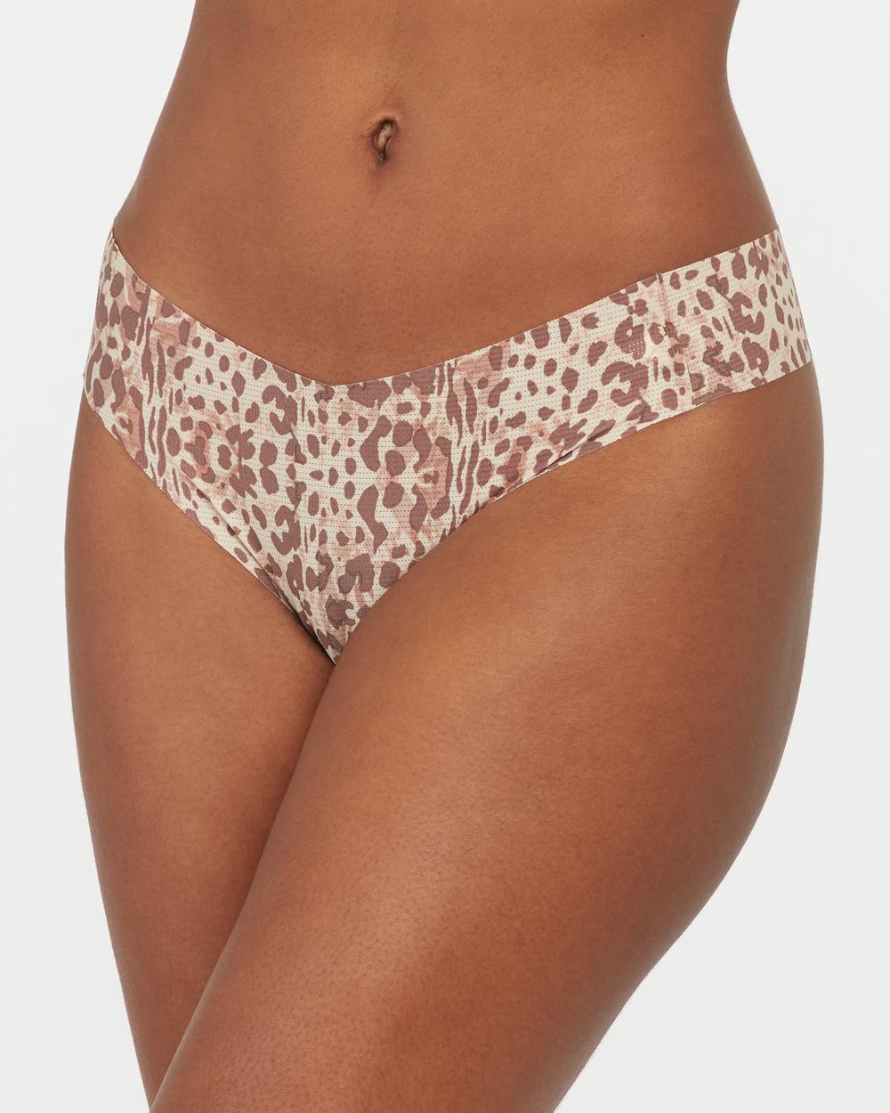 Tanga Spanx Under Statements® Mujer Leopardo | QA2945178